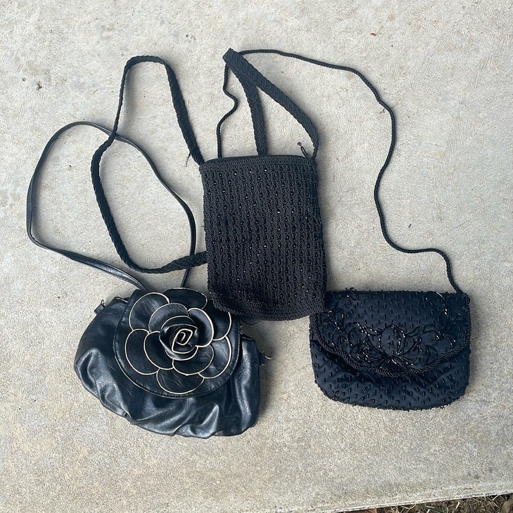 3 Old vintage purses. Black